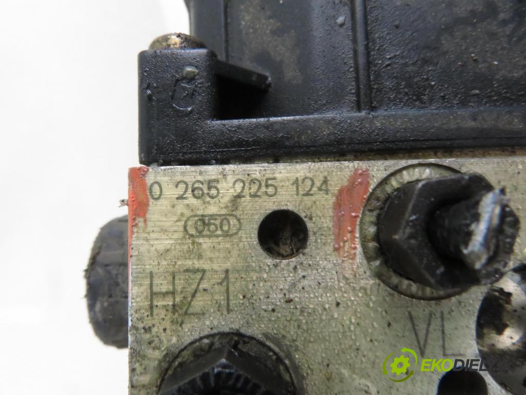 VW PASSAT B5.5 Variant (3B6) KOMBI 2002 74,00 1.9 TDI PD 101 - AVB 1896,00 Pumpa ABS 0265950055 ; 0265225124 (Pumpa ABS)