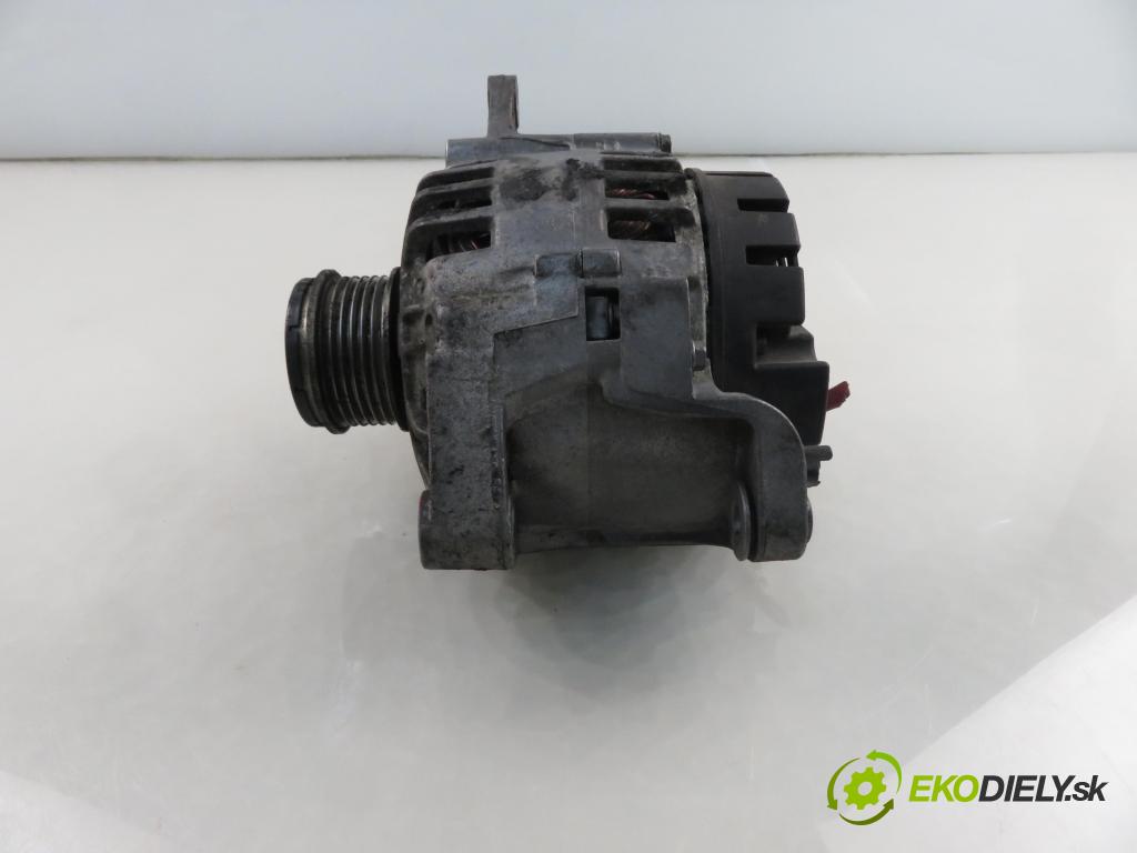 RENAULT SCENIC I (JA0/1_) MINIVAN 2000 75,00 1.9 dCi 102 - F9Q 732 1870,00 Alternátor 8200054588 ; SG10B019 (Alternátor)