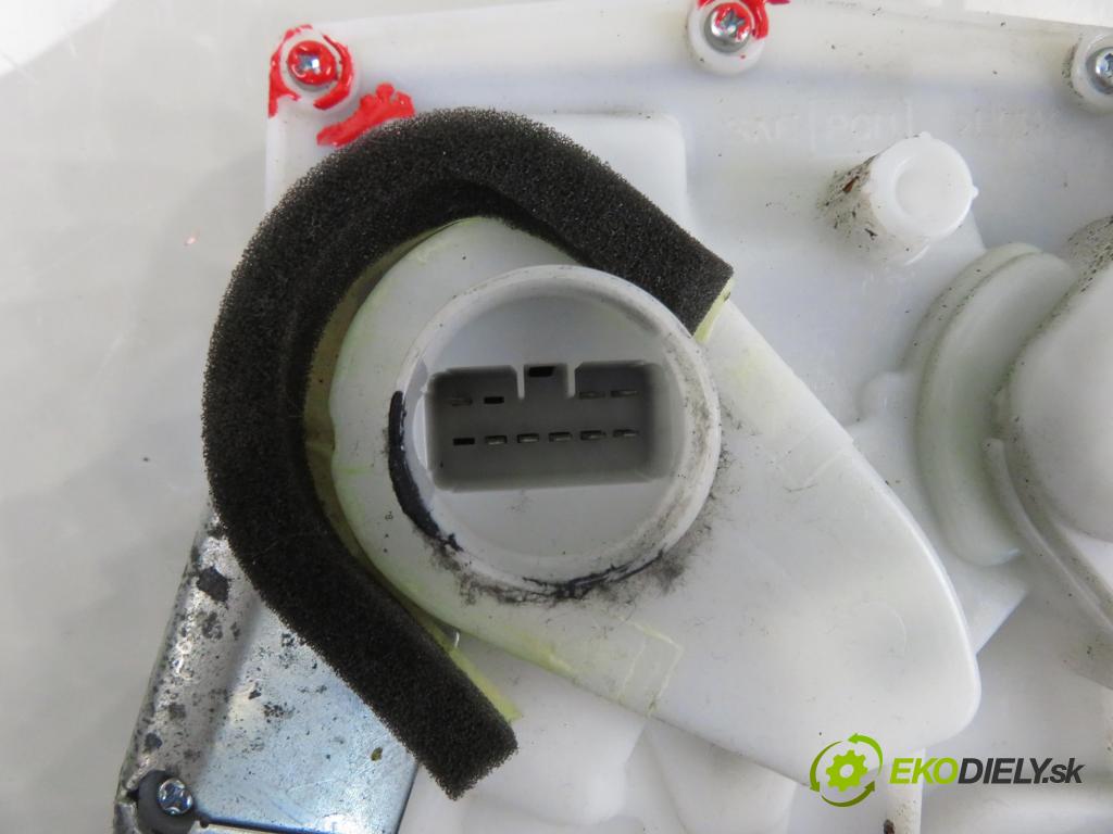 FIAT SEDICI (189_) CROSSOVER 2007 88,00 1.9 D Multijet 120 4x4 - D19AA 1910,00 zámok