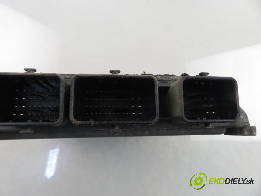 CITROEN BERLINGO / BERLINGO FIRST nadwozie wielkoprzestrzenne (MPV) KOMBIVAN 2005 66,00 2.0 HDI 90 1997,00 Riadiaca jednotka Motor SW9657544780 ; 5WS40146FT ; HW9647423380