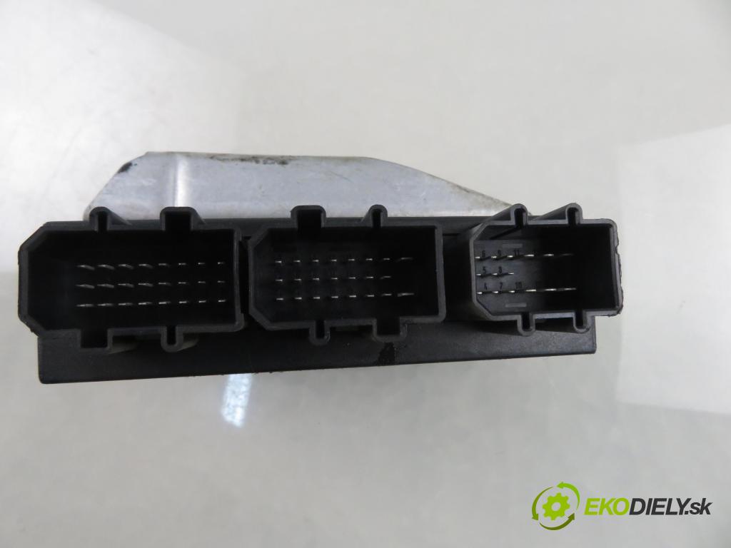 SEAT LEON (1M1) HB 2001 81,00 1.9 TDI 110 - ASV 1896,00 MODUL komfortu 1C0959799E