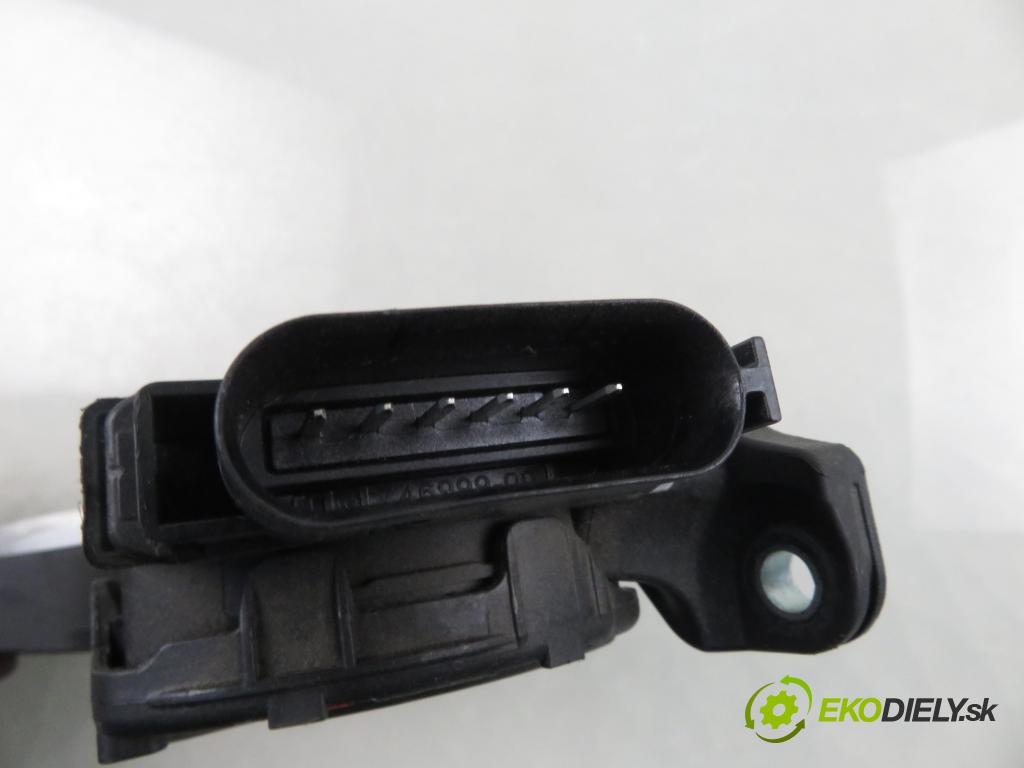 FORD S-MAX (WA6) MINIVAN 2013 118,00 1.6 EcoBoost - JTWA 1596,00 Potenciometer plynu 6G929F836JE ; 6PV01083410 (Potenciometer plynového pedálu)