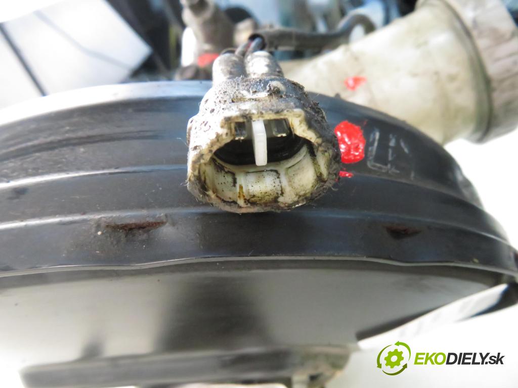 SUZUKI JIMNY (FJ) SUV 1999 59,00 1.3 16V 4WD (SN413) - G13BB 1298,00 posilovač  (Servočerpadlo)