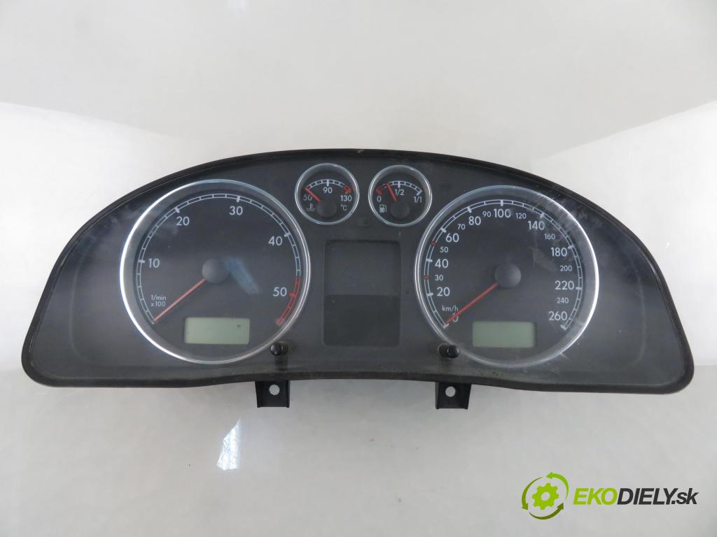 VW PASSAT B5.5 Variant (3B6) KOMBI 2002 74,00 1.9 TDI PD 101 - AVB 1896,00 prístrojovka elektrický 3B0920827A