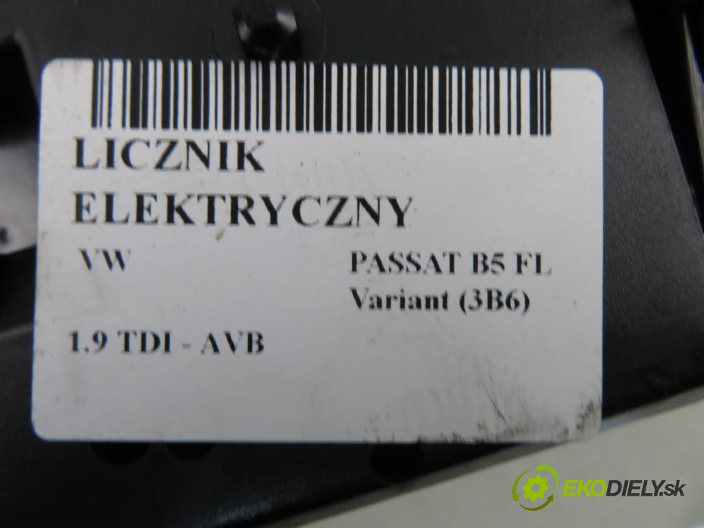VW PASSAT B5.5 Variant (3B6) KOMBI 2002 74,00 1.9 TDI PD 101 - AVB 1896,00 prístrojovka elektrický 3B0920827A