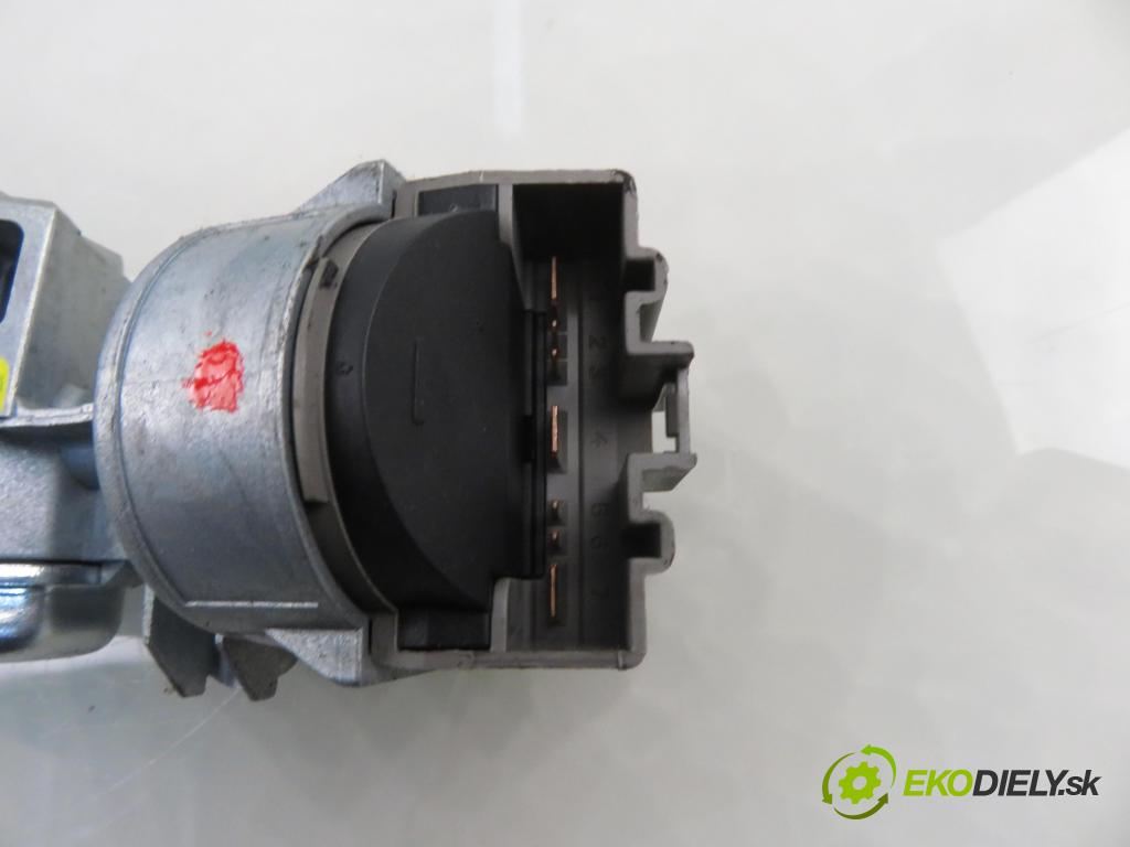 FORD S-MAX (WA6) MINIVAN 2013 118,00 1.6 EcoBoost - JTWA 1596,00 spinačka 3M513F880AE ; 6E5T15607CA (Spínacia skrinka)