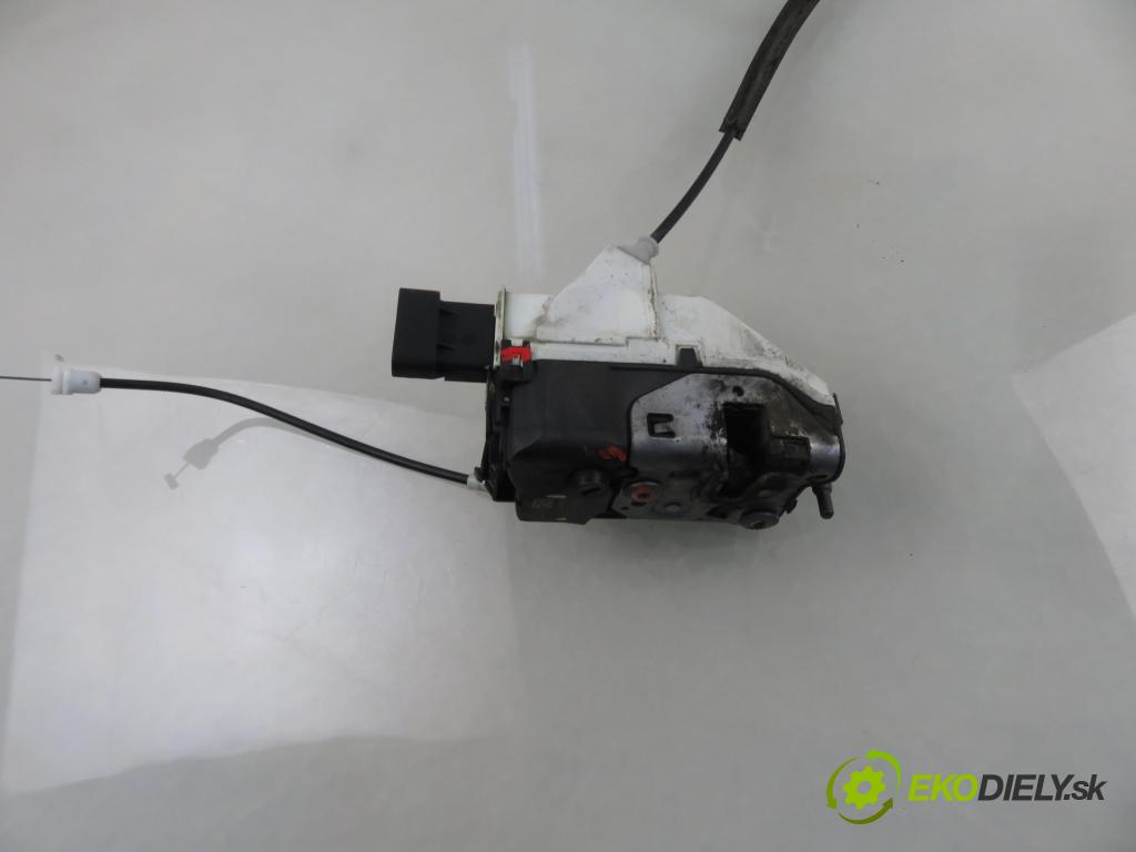 PEUGEOT PARTNER Skrzynia FURGON 2011 55,00 1.6 HDi - 9HT (DV6BTED4) 1560,00 zámok PPE 828405 ; PSA828405