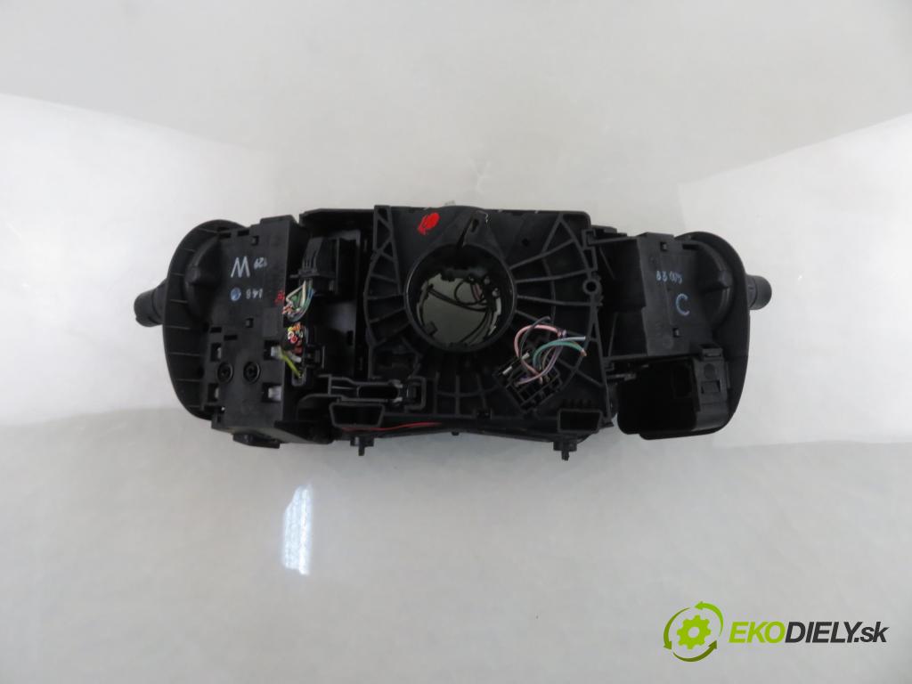RENAULT SCENIC II (JM0/1_) MINIVAN 2005 88,00 1.9 dCi 120 - F9Q 812 1870,00 PAKA/ŘAZENÍ/SADA: 7701060400 ; 61880051