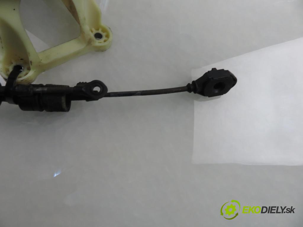 FIAT SEDICI (189_) CROSSOVER 2007 88,00 1.9 D Multijet 120 4x4 - D19AA 1910,00 ZVEDÁK: