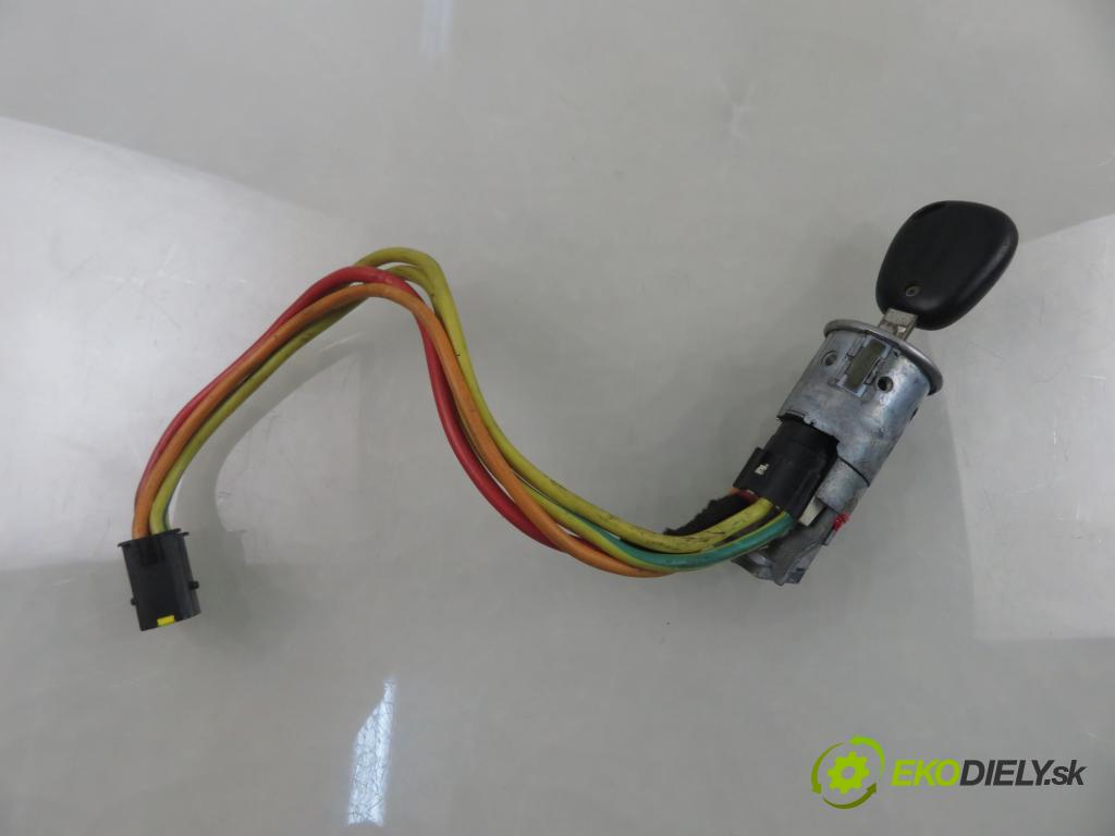 RENAULT MEGANE I Grandtour (KA0/1_) KOMBI 2001 59,00 1.9 dTi (KA1U) - F9Q 744 1870,00 spinačka  (Spínacia skrinka)