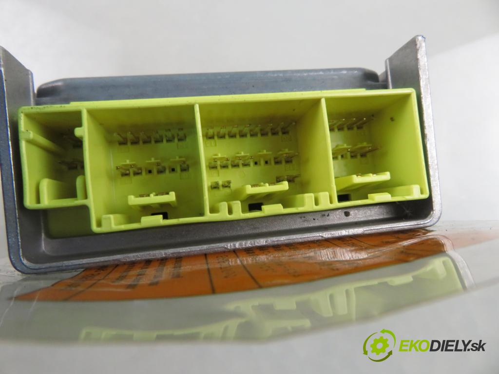 NISSAN MICRA III (K12) HB 2004 59,00 1.2 16V 80 - CG12DE 1240,00 MODUL air BAG 0285001474 ; 98820AX502