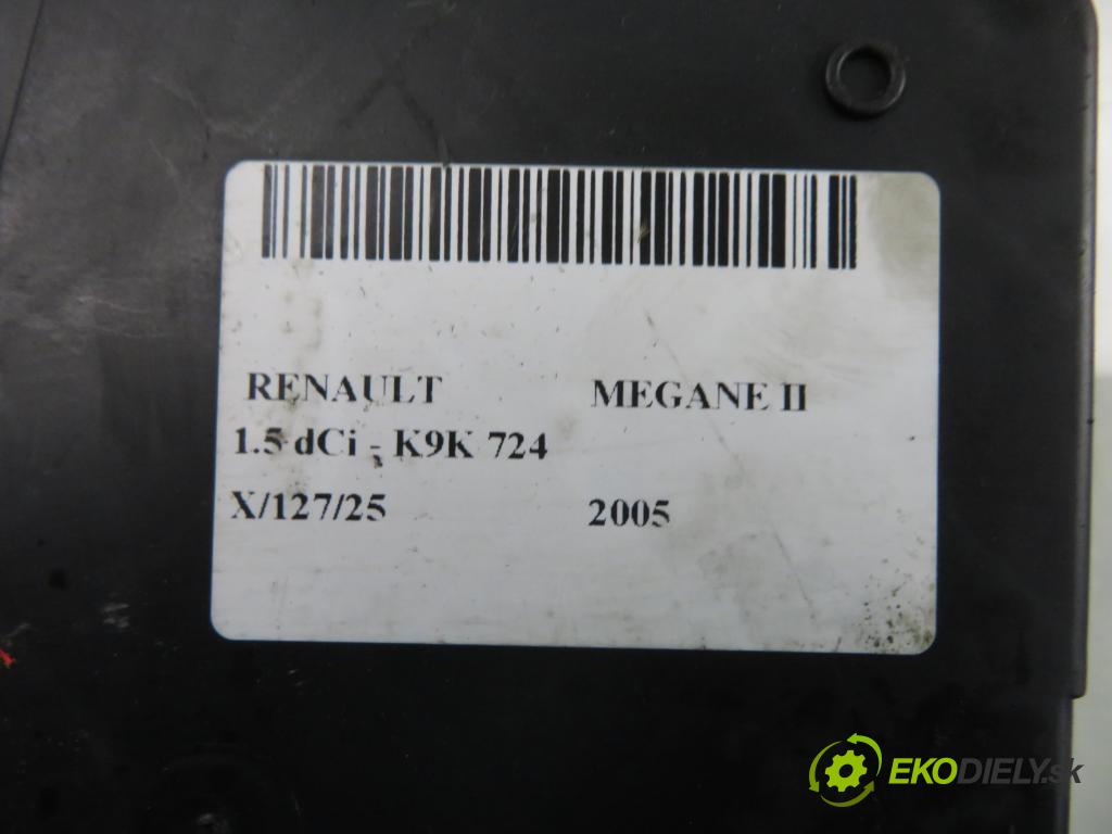 RENAULT MEGANE II (BM0/1_, CM0/1_) HB 2005 63,00 1.5 dCi 86 - K9K 724 1461,00 řídící jednotka / MODUL INNE 8200306032B ; S118399200E