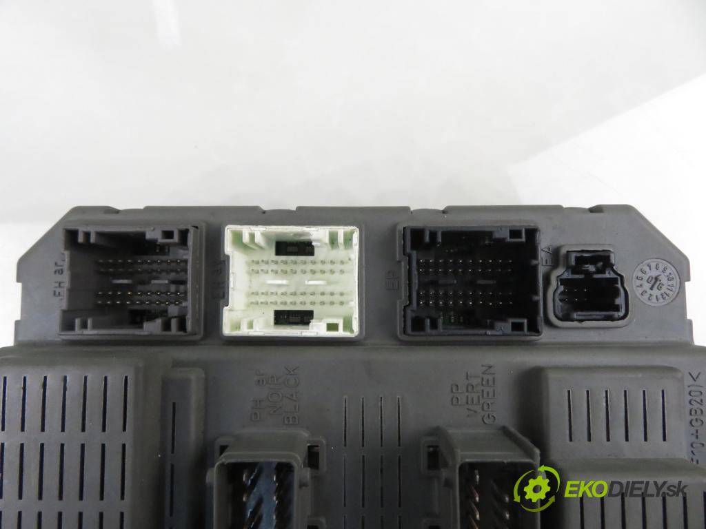CITROEN C8 (EA_, EB_) MINIVAN 2002 79,00 2.0 HDi - RHM (DW10ATED4) 1997,00 MODUL BSI 1400310480