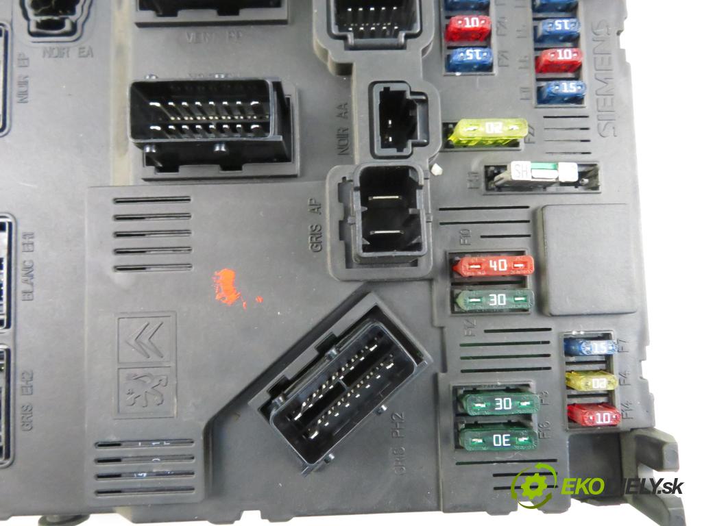 PEUGEOT 206 liftback (2A/C) HB 2003 440,00 1.1 i - HFX (TU1JP) 1124,00 MODUL BSI S116085220B ; 9650584680