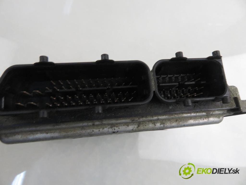 FIAT PANDA (169_) HB 2003 40,00 1.1 54 - 187 A1.000 1108,00 řídící jednotka motora 55196259 ; IAW4AFSM