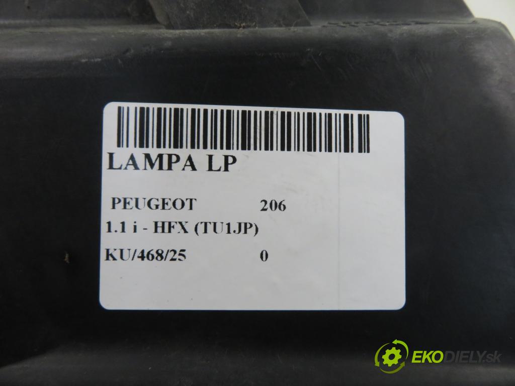 PEUGEOT 206 liftback (2A/C) HB 2003 440,00 1.1 i - HFX (TU1JP) 1124,00 světlo LP 9628666880