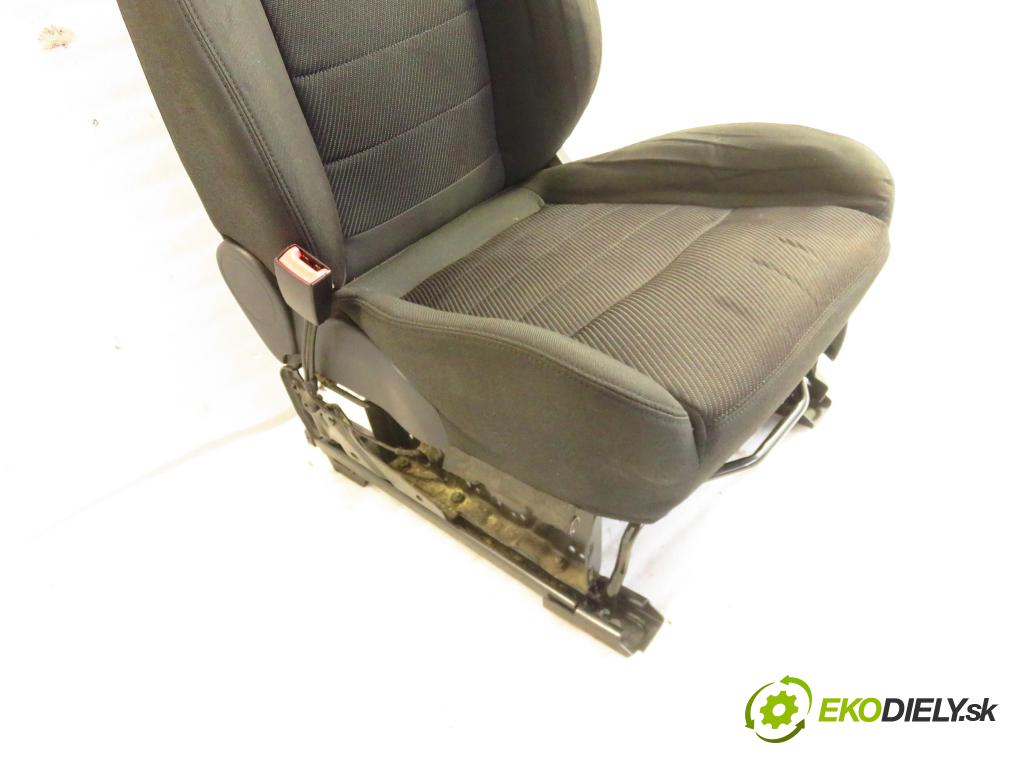 FORD S-MAX (WA6) MINIVAN 2013 118,00 1.6 EcoBoost - JTWA 1596,00 sedadlo ŘIDIČE / LP