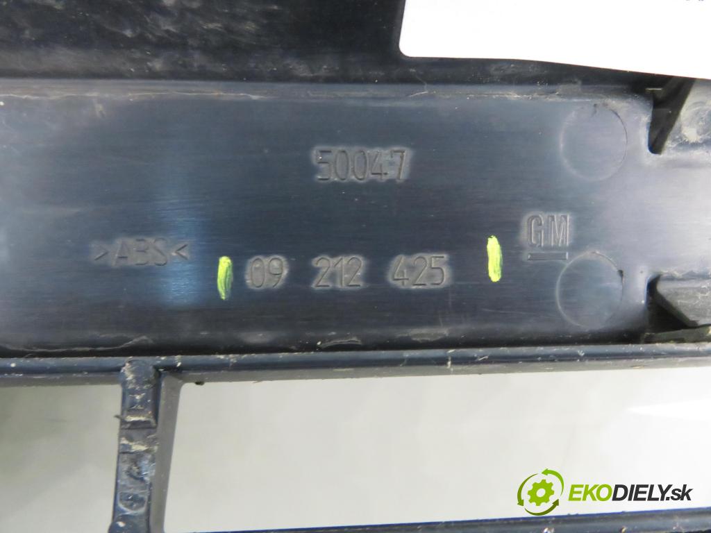 OPEL AGILA (A) (H00) HB 2004 51,00 1.3 CDTI - Z 13 DT 1248,00 mřížka / maska 09212425