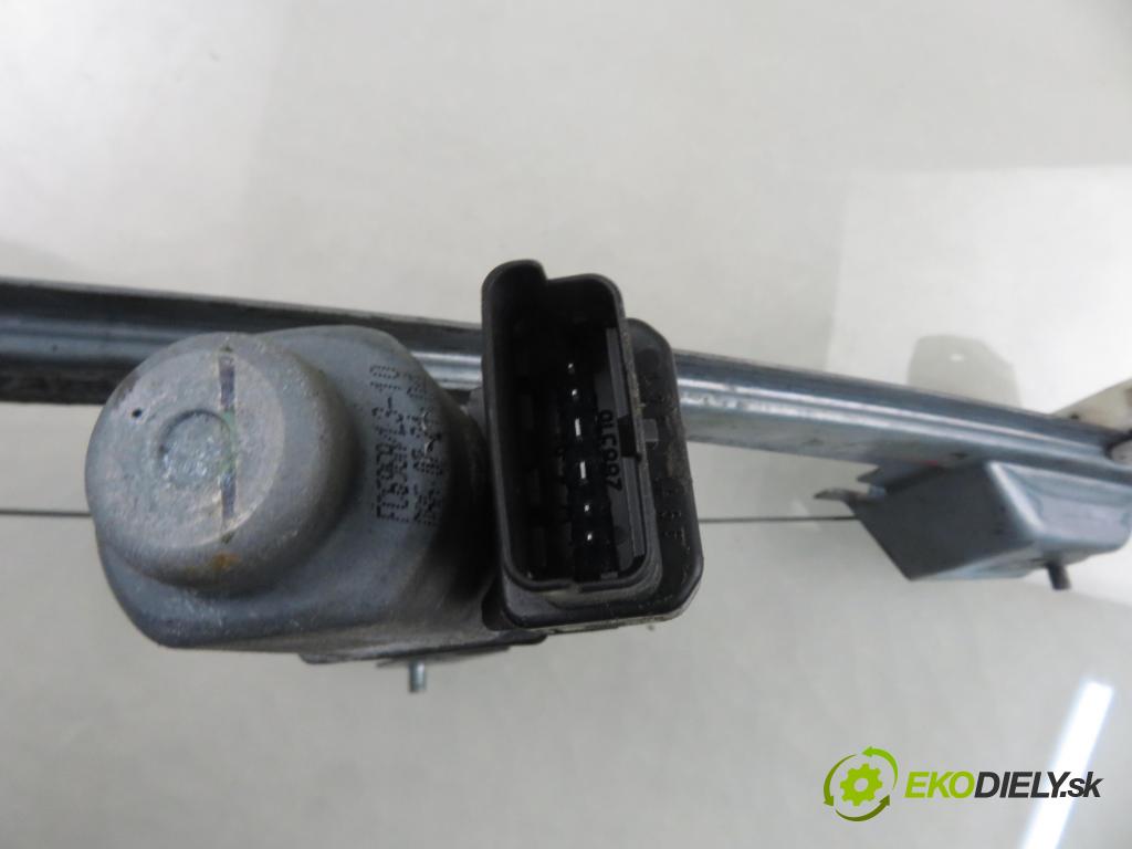 RENAULT SCENIC II (JM0/1_) MINIVAN 2007 63,00 1.5 dCi (JM1F) - K9K 724 1461,00 mechanismus oken LTE 440726J4
