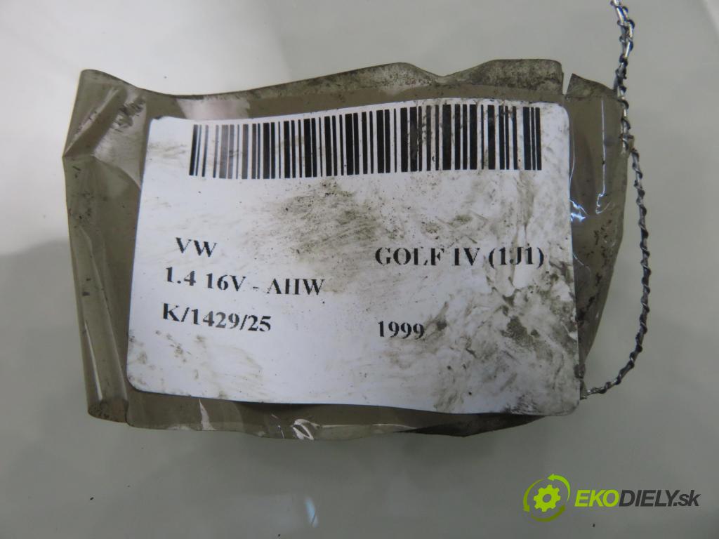 VW GOLF IV (1J1) HB 1999 55,00 1.4 16V - AHW 1390,00 pumpa paliva