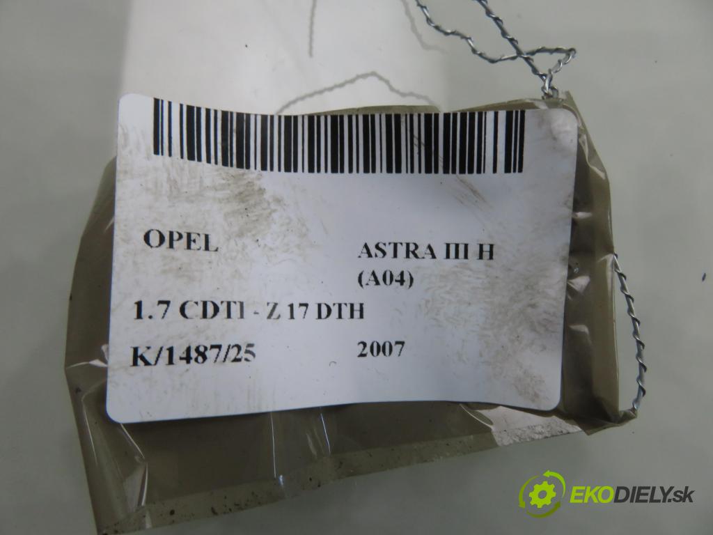 OPEL ASTRA H (A04) HB 2007 74,00 1.7 CDTI 100 - Z 17 DTH 1686,00 motorek stěrače ZADNÍ: 0390201591