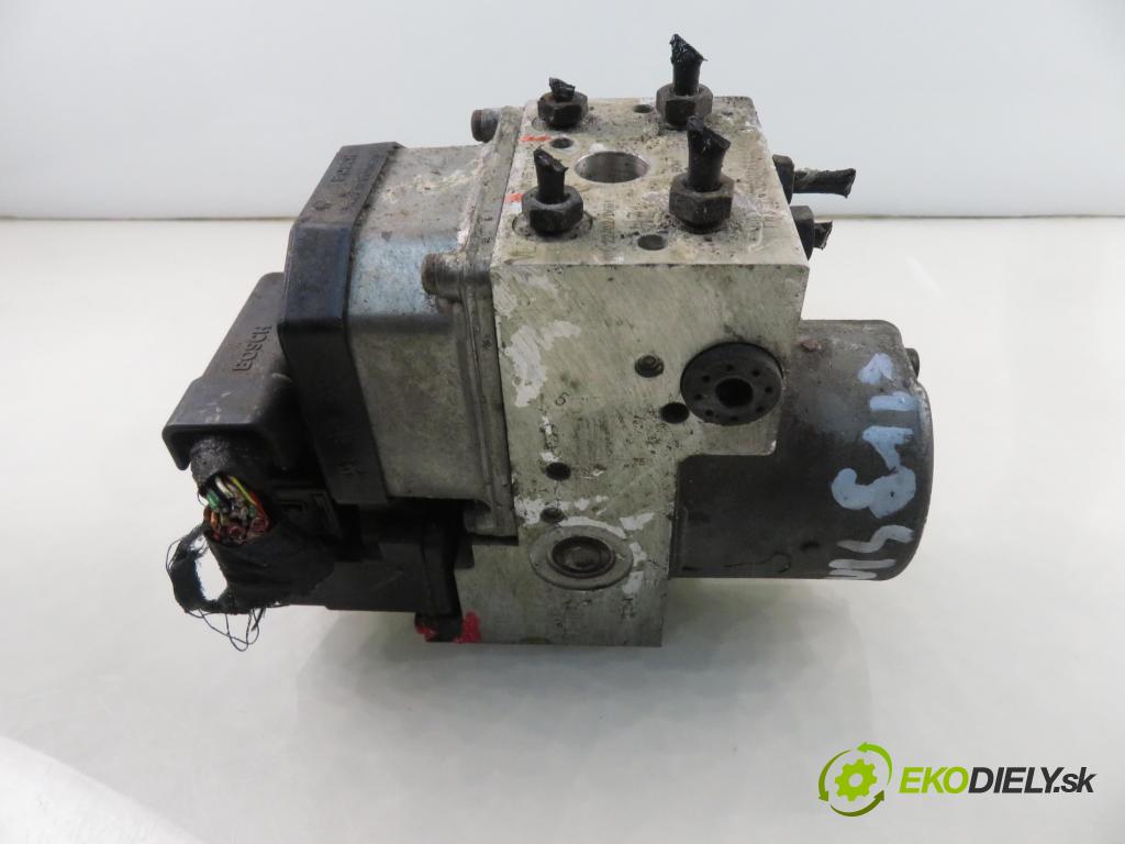 VW PASSAT B5.5 Variant (3B6) KOMBI 2001 96,00 1.9 TDI - AWX 1896,00 Pumpa ABS 0273004573 ; 0265220621 (Pumpa ABS)