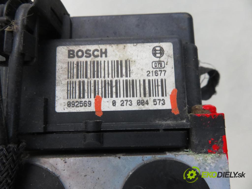 VW PASSAT B5.5 Variant (3B6) KOMBI 2001 96,00 1.9 TDI - AWX 1896,00 Pumpa ABS 0273004573 ; 0265220621 (Pumpa ABS)