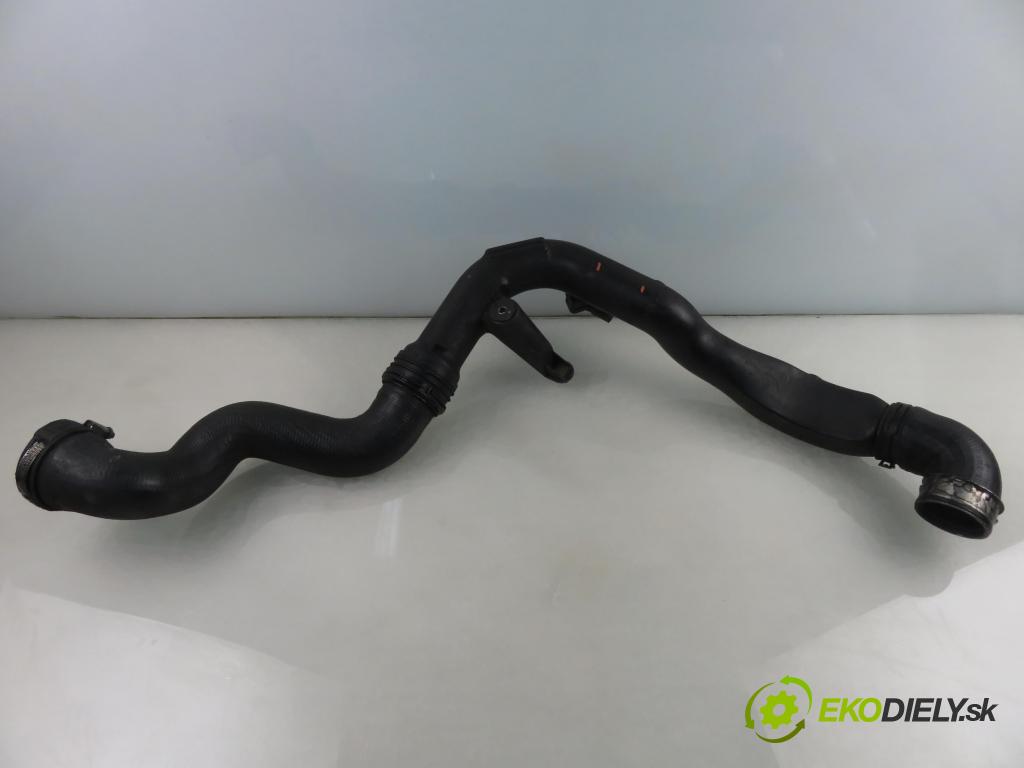 AUDI A4 Avant (8E5, B6) KOMBI 2003 96,00 1.9 TDI PD 130 - AVF 1896,00 Rúra intercoolera turba 3B0145762C ; 0281002401 ; 038906051C