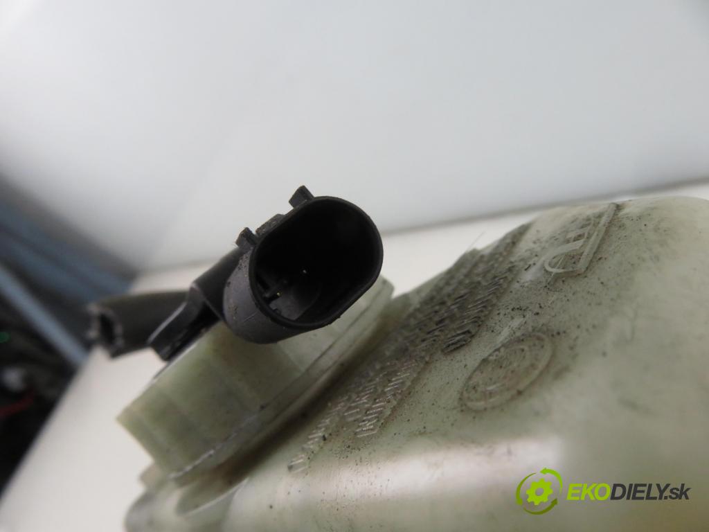 BMW 3 Compact (E46) HB 2003 110,00 320 td 150 - M47 D20 (204D4) 1995,00 posilovač 6757118 (Servočerpadlo)