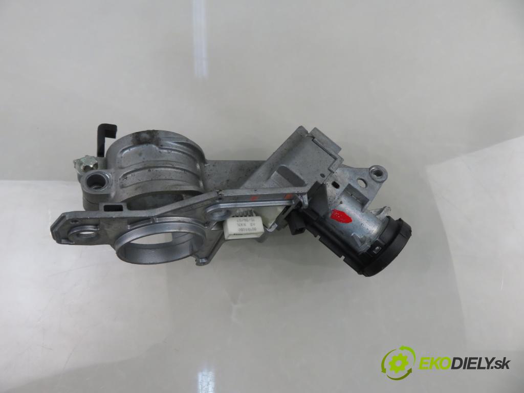 OPEL ASTRA H (A04) HB 2007 74,00 1.7 CDTI 100 - Z 17 DTH 1686,00 spínačka / VLOŽKY N0501881