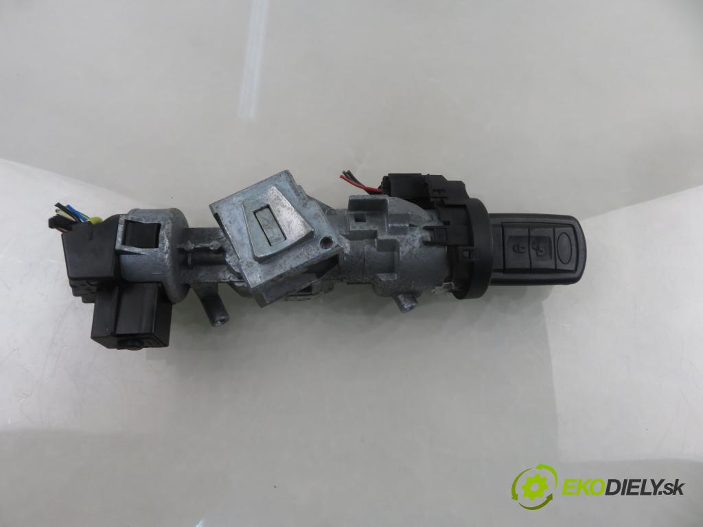 LAND ROVER RANGE ROVER SPORT (L320) SUV 2007 140,00 2.7 TDV6 4x4 190 - 276DT (PSA) 2720,00 spinačka 3M513F880AC (Spínacia skrinka)