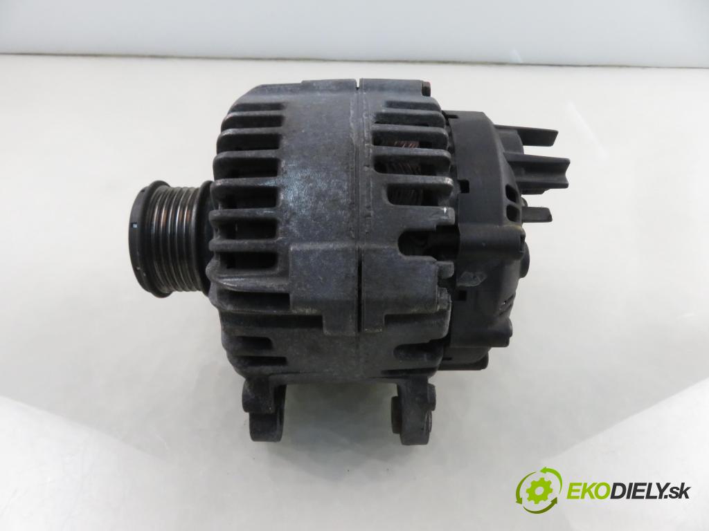 AUDI A4 (8E2, B6) SEDAN 2004 96,00 1.9 TDI PD 130 1896,00 Alternátor 06F903023H (Alternátor)