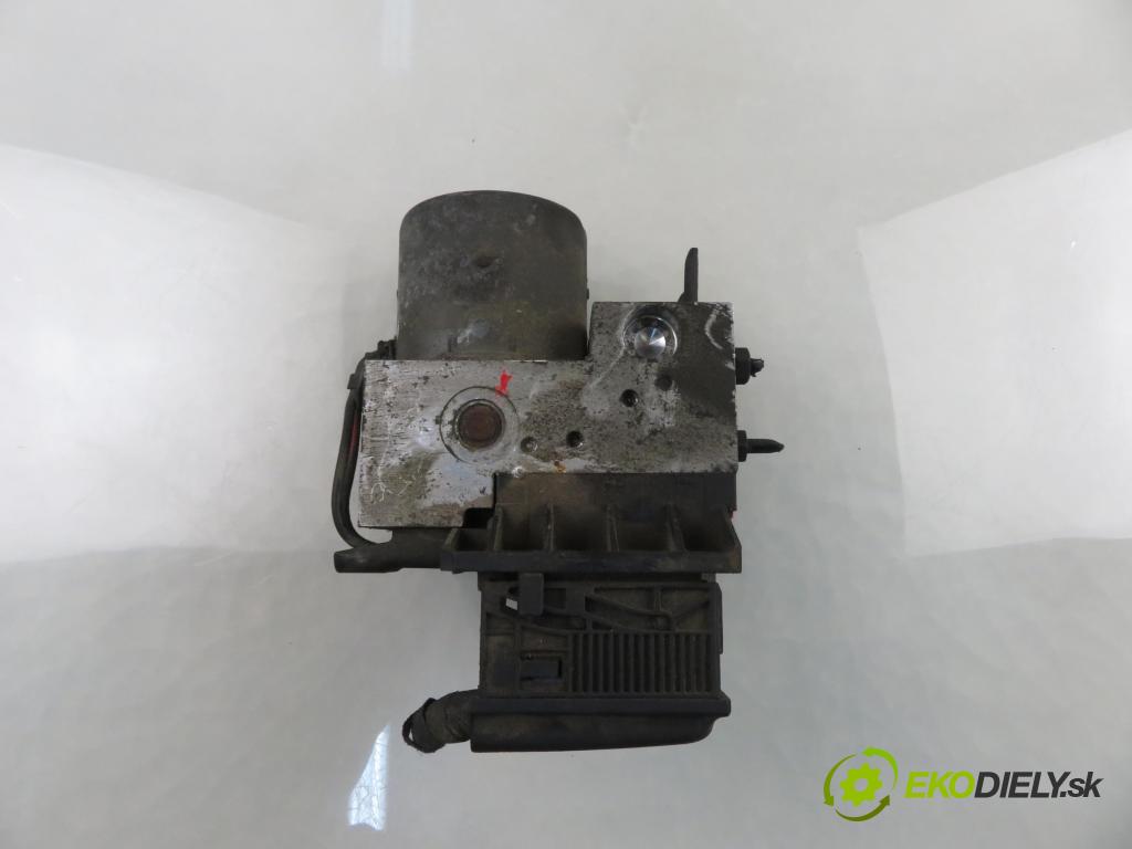 AUDI A6 Avant (4B5, C5) KOMBI 2000 132,00 2.5 TDI V6 180 quattro - AKE 2496,00 Pumpa ABS 8E0614111T ; 0265202401 (Pumpa ABS)