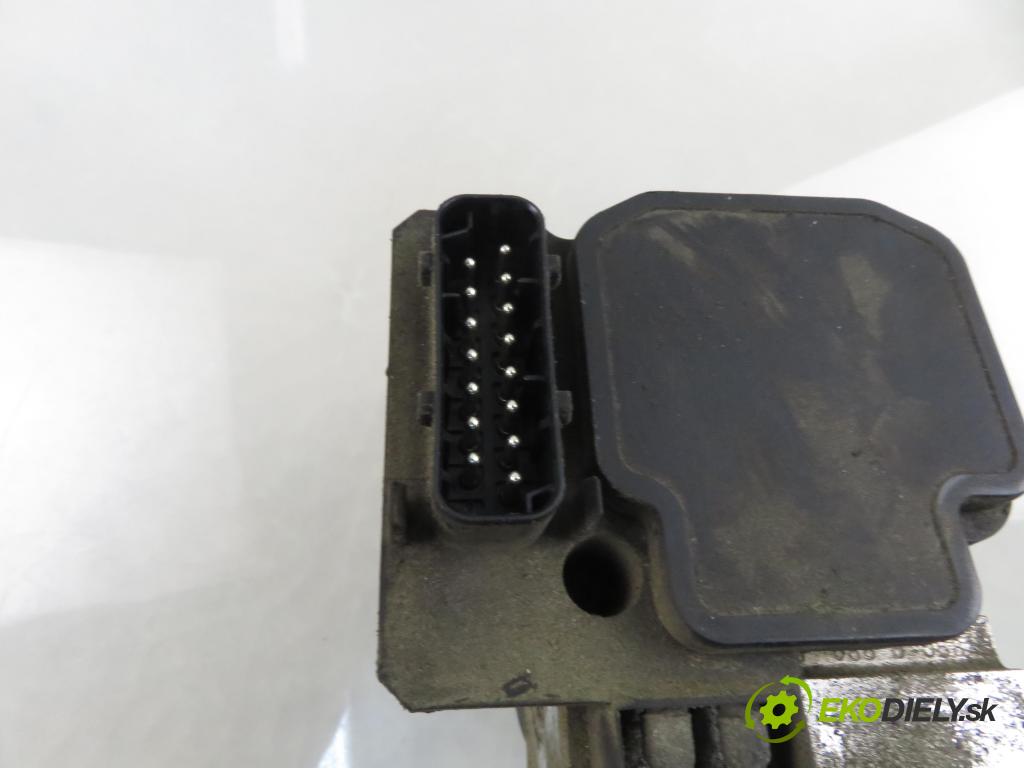 AUDI A6 Avant (4B5, C5) KOMBI 2000 132,00 2.5 TDI V6 180 quattro - AKE 2496,00 Pumpa ABS 8E0614111T ; 0265202401 (Pumpa ABS)