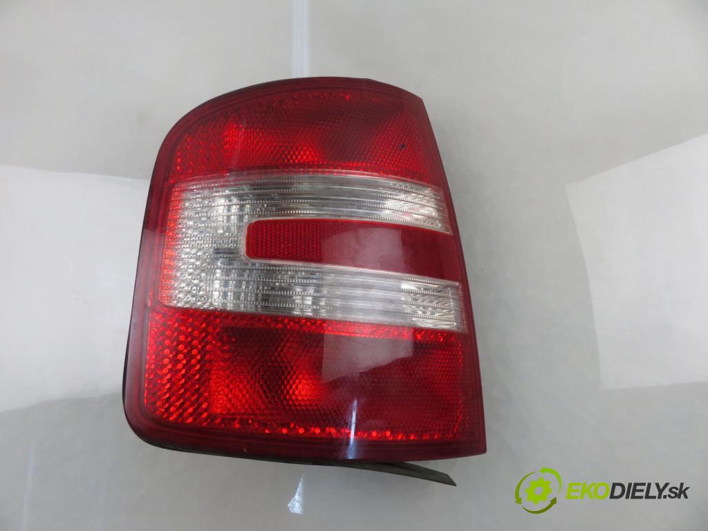 SKODA FABIA I Combi (6Y5) KOMBI 2007 59,00 1.4 16V - BUD 1390,00 světlo levé zadní 6Y9945257