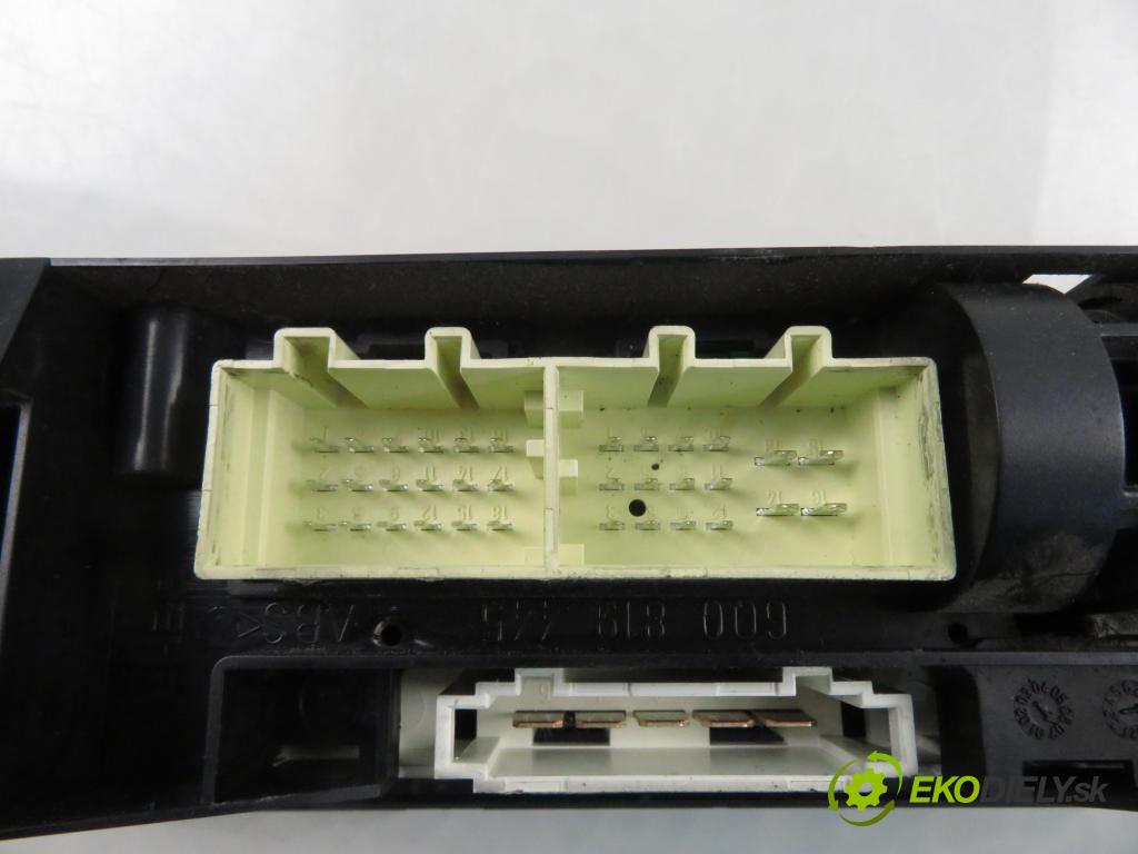 SKODA FABIA I Combi (6Y5) KOMBI 2007 59,00 1.4 16V - BUD 1390,00 Panel topení KLIMATIZACE: 6Y0820045D