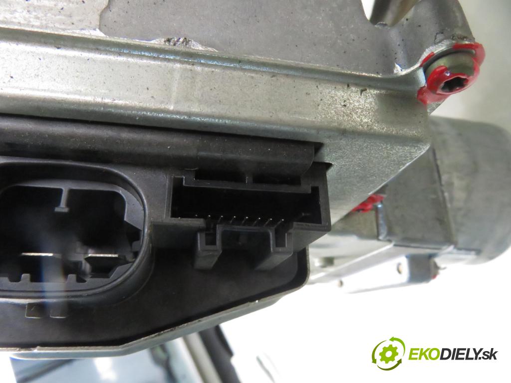 RENAULT SCENIC II (JM0/1_) MINIVAN 2005 88,00 1.9 dCi 120 - F9Q 812 1870,00 SLOUPEC / PODPORA elektrický 8200442177A ; 50300805