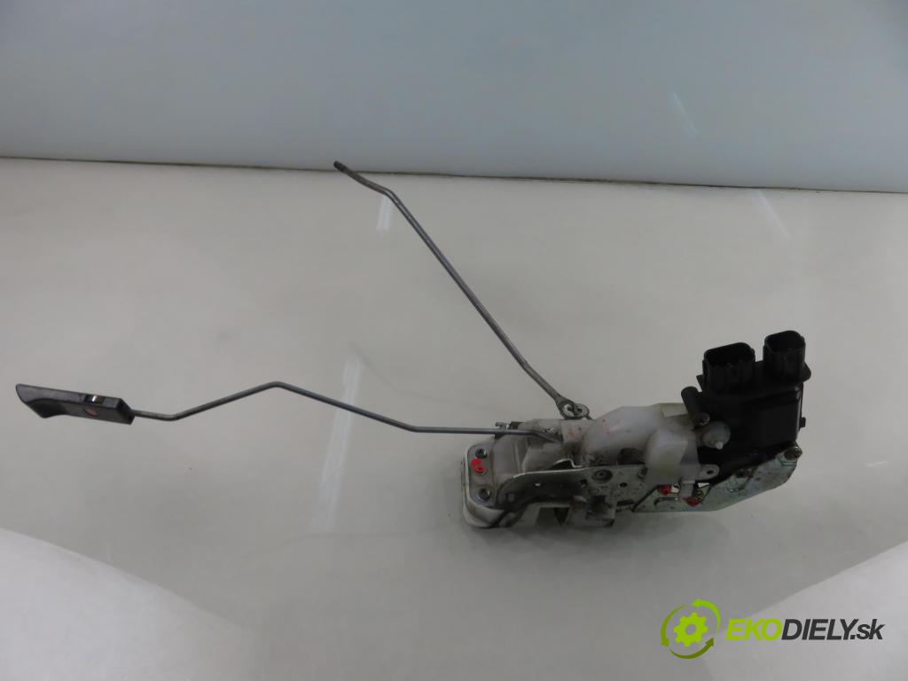 HONDA HR-V (GH) CROSSOVER 2004 91,00 1.6 16V 4WD (GH2, GH4) - D16W5 1590,00 zámok