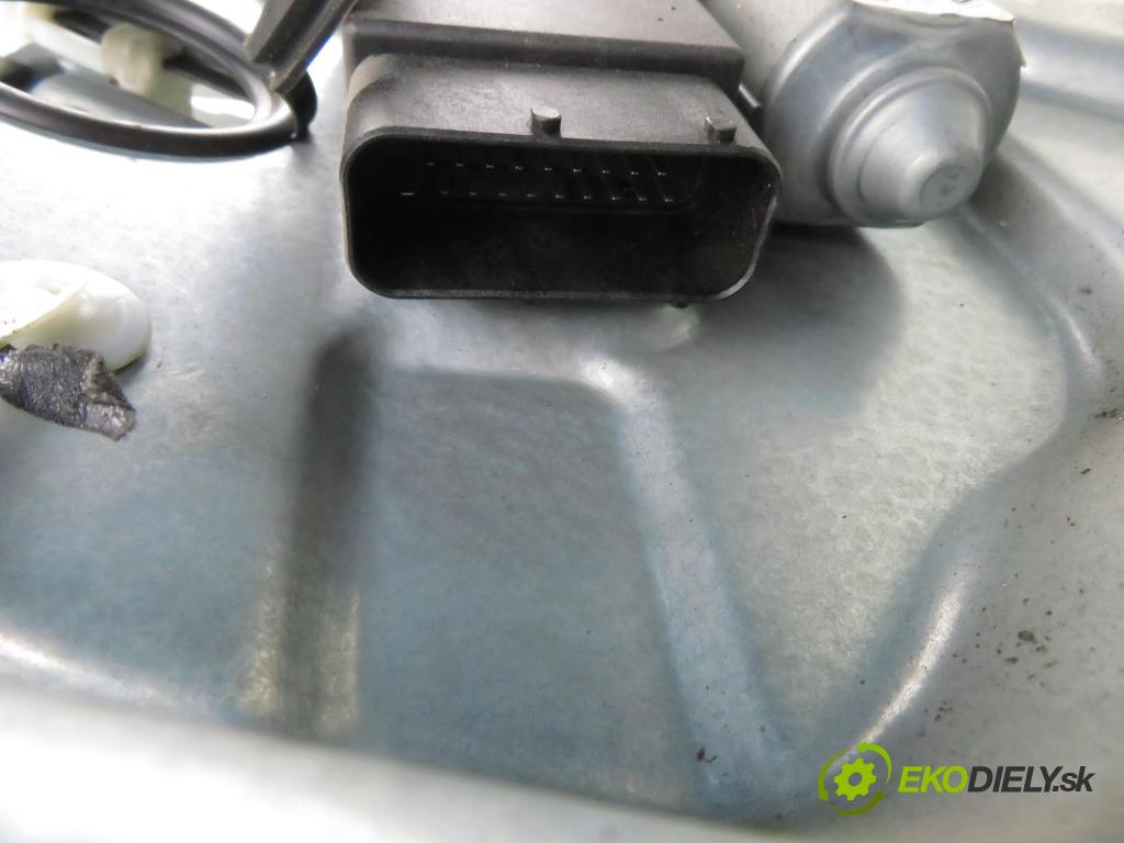 SEAT LEON (1M1) HB 2002 110,00 1.9 TDI PD 150 - ARL 1896,00 mechanismus oken PPE 1C1959802A ; 1M0837756B