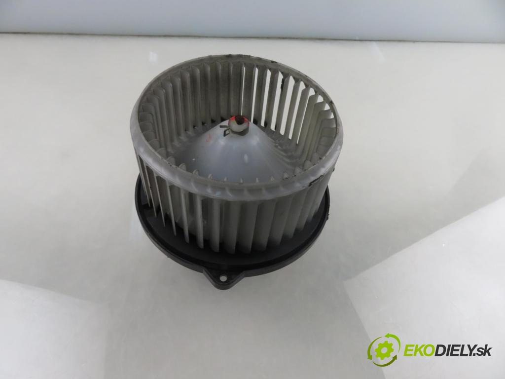 LAND ROVER RANGE ROVER SPORT (L320) SUV 2007 140,00 2.7 TDV6 4x4 190 - 276DT (PSA) 2720,00 ventilátor větráku MF0160700870