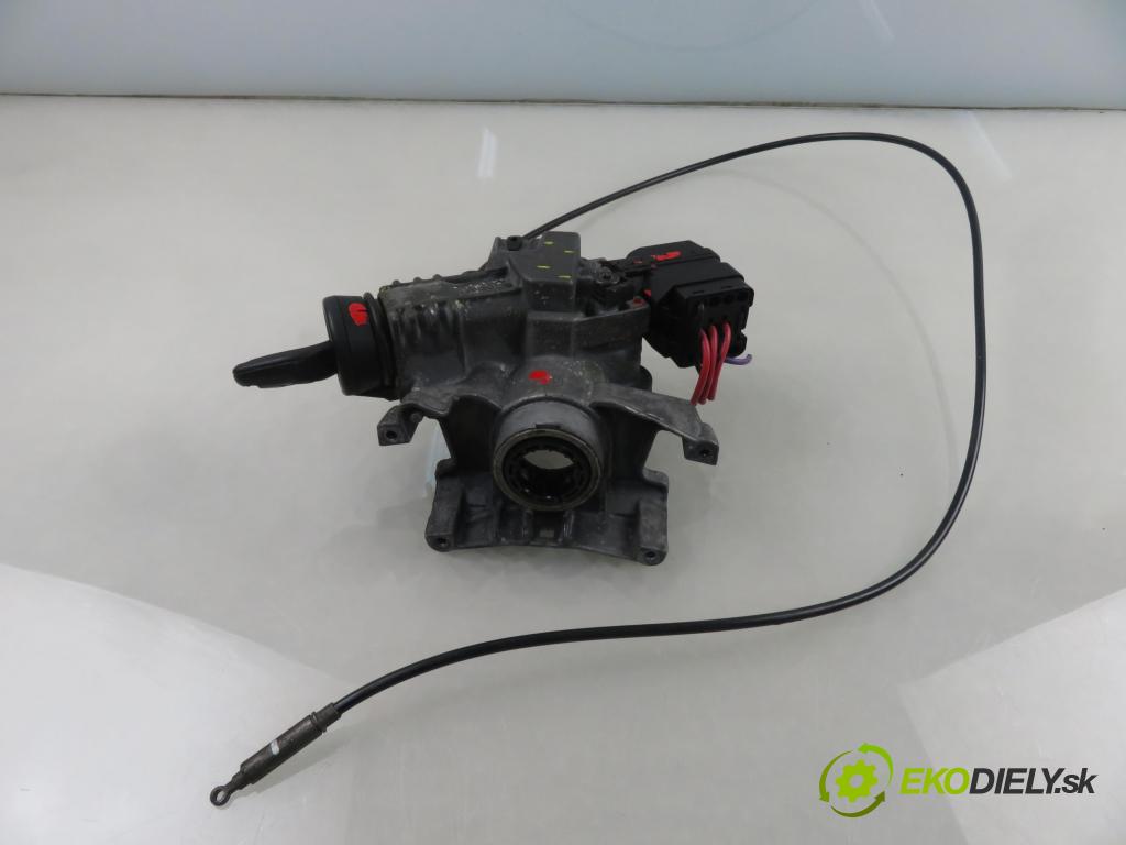 BMW 5 Touring (E39) KOMBI 2001 135,00 530 d - M57 D30 (306D1) 2926,00 spinačka 1095824 ; 1095809 (Spínacia skrinka)