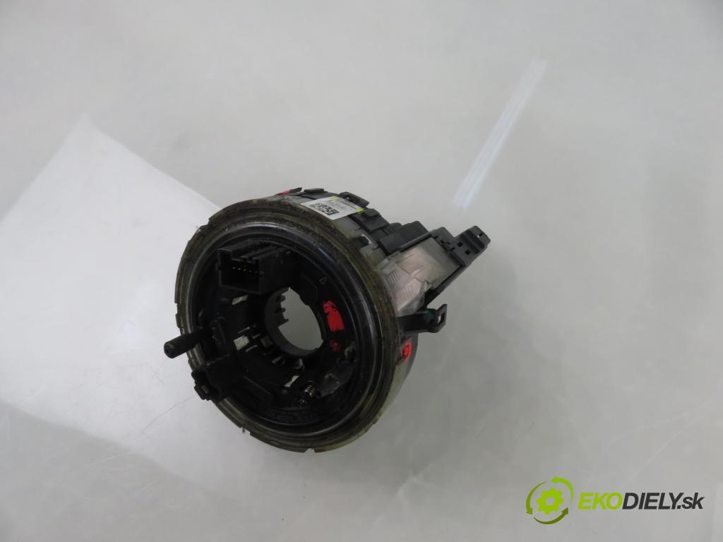 AUDI A4 (8E2, B6) SEDAN 2004 96,00 1.9 TDI PD 130 1896,00 PÁSKA: air BAG 8E0953541C