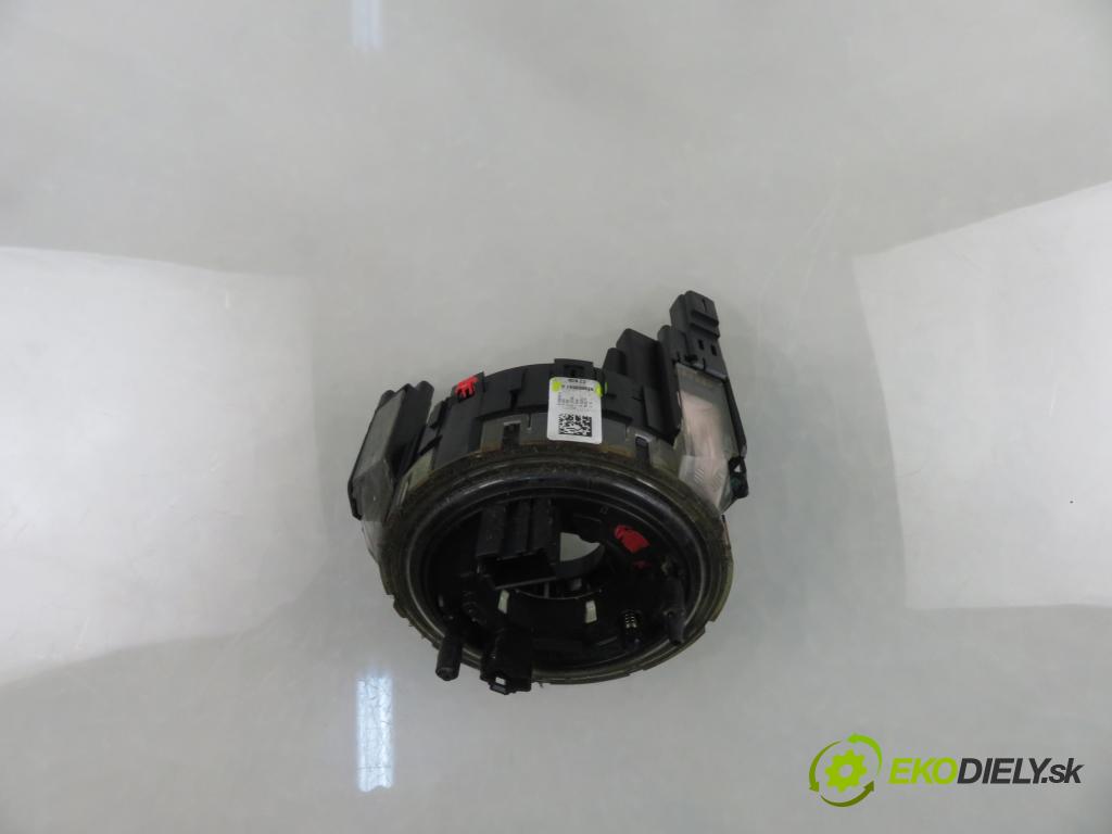 AUDI A4 (8E2, B6) SEDAN 2004 96,00 1.9 TDI PD 130 1896,00 PÁSKA: air BAG 8E0953541C