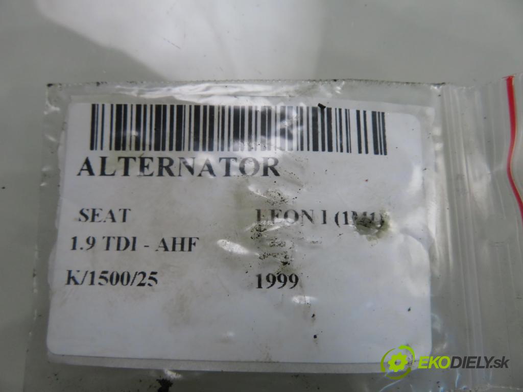 SEAT LEON (1M1) HB 1999 81,00 1.9 TDI - AHF 1896,00 Alternátor 038903023L ; 0124325001 (Alternátor)