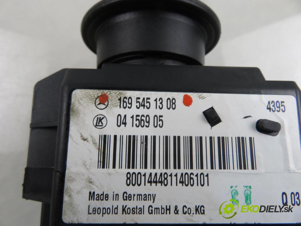 MERCEDES-BENZ KLASA A (W169) HB 2004 80,00 2.0 CDI 109 - OM 640.940 1991,00 spinačka 1695451308 (Spínacia skrinka)