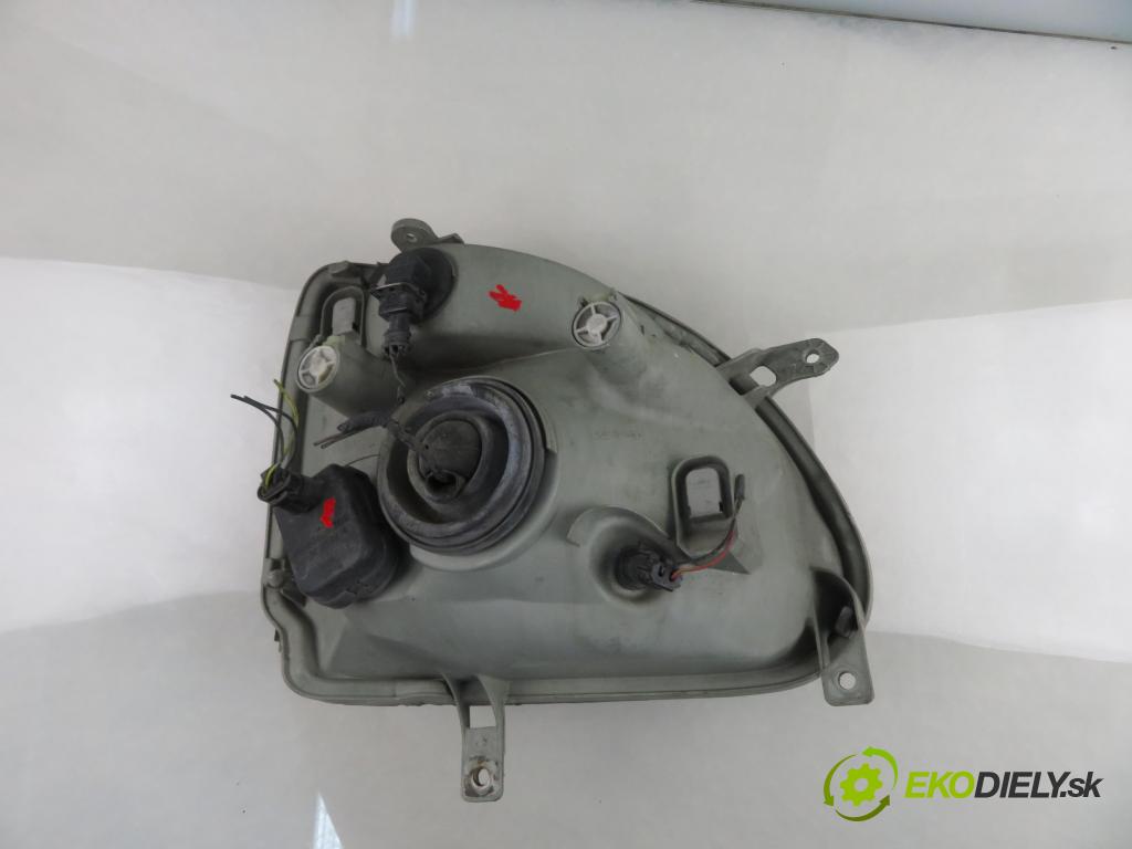 OPEL AGILA (A) (H00) HB 2004 51,00 1.3 CDTI - Z 13 DT 1248,00 světlo LP 13173389
