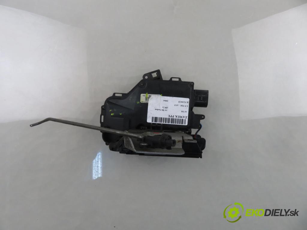 AUDI A4 (8E2, B6) SEDAN 2004 96,00 1.9 TDI PD 130 1896,00 zámok PPE 8E1837016C