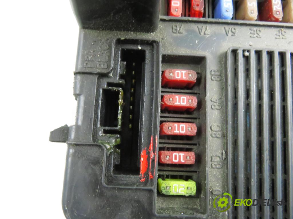 RENAULT SCENIC II (JM0/1_) MINIVAN 2004 60,00 1.5 dCi (JM0F) - K9K 722 1461,00 MODUL BSI 8200306032B ; S118399200E