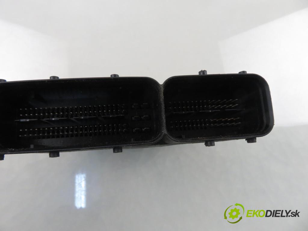OPEL AGILA (A) (H00) HB 2004 51,00 1.3 CDTI - Z 13 DT 1248,00 řídící jednotka motora 55187471