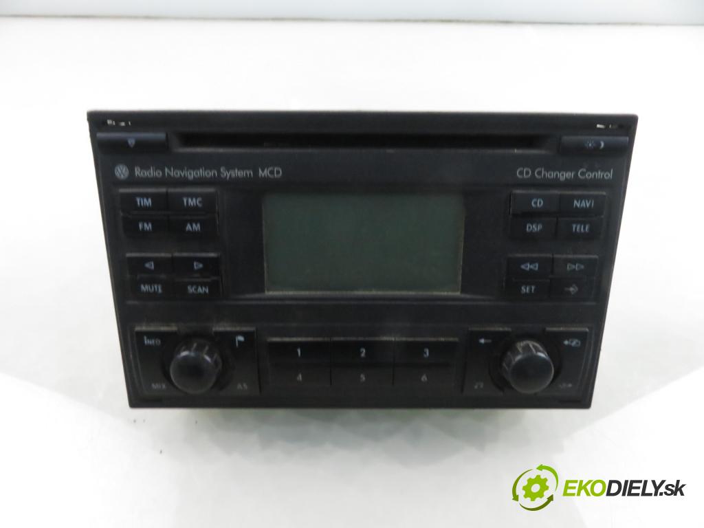 VW PASSAT B5.5 Variant (3B6) KOMBI 2003 96,00 1.9 TDI PD 130 - AVF 1896,00 RADIO CD 1J0035191A